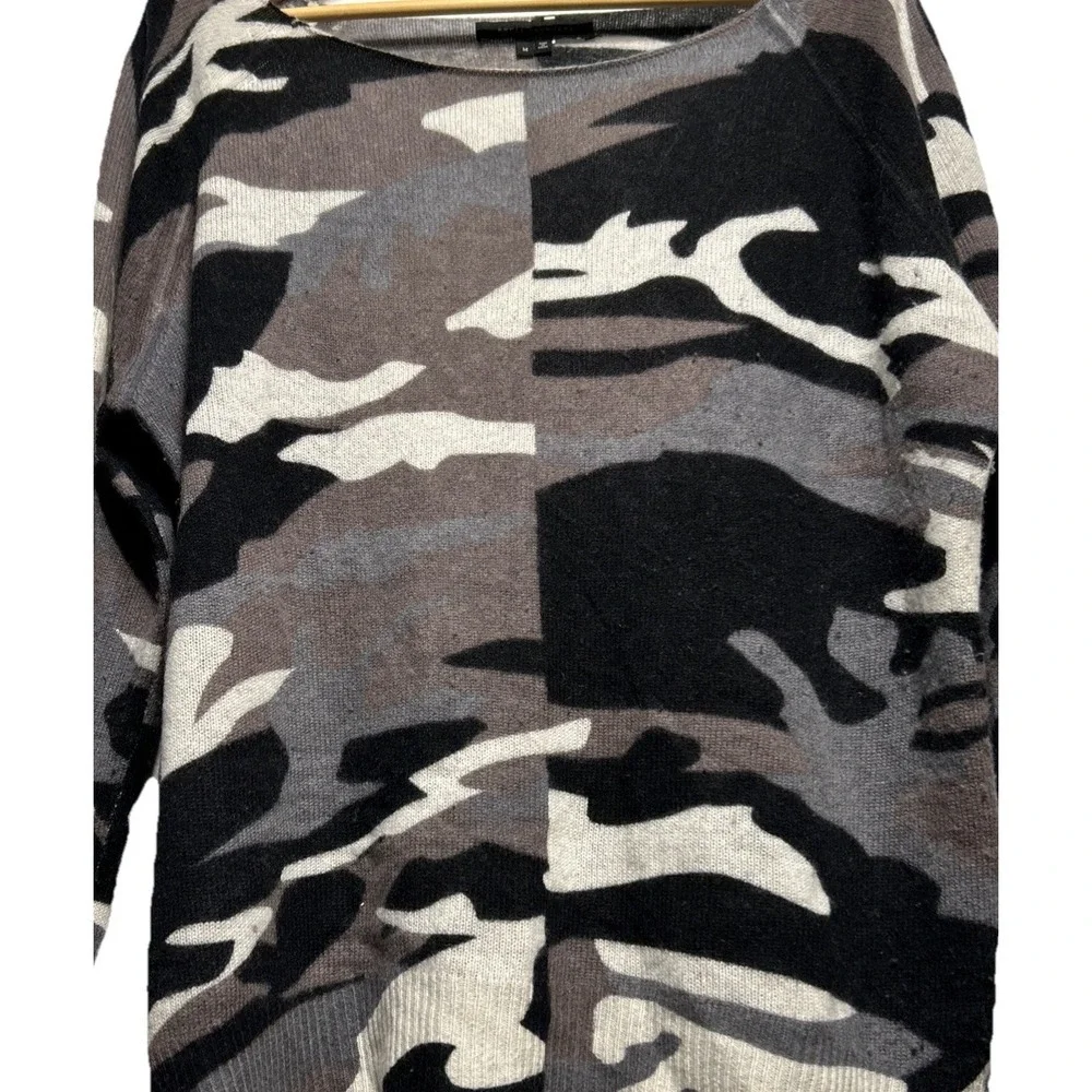Skull Cashmere Camo Sweater Gray Black Beige‎ Women's Size Medium Grunge